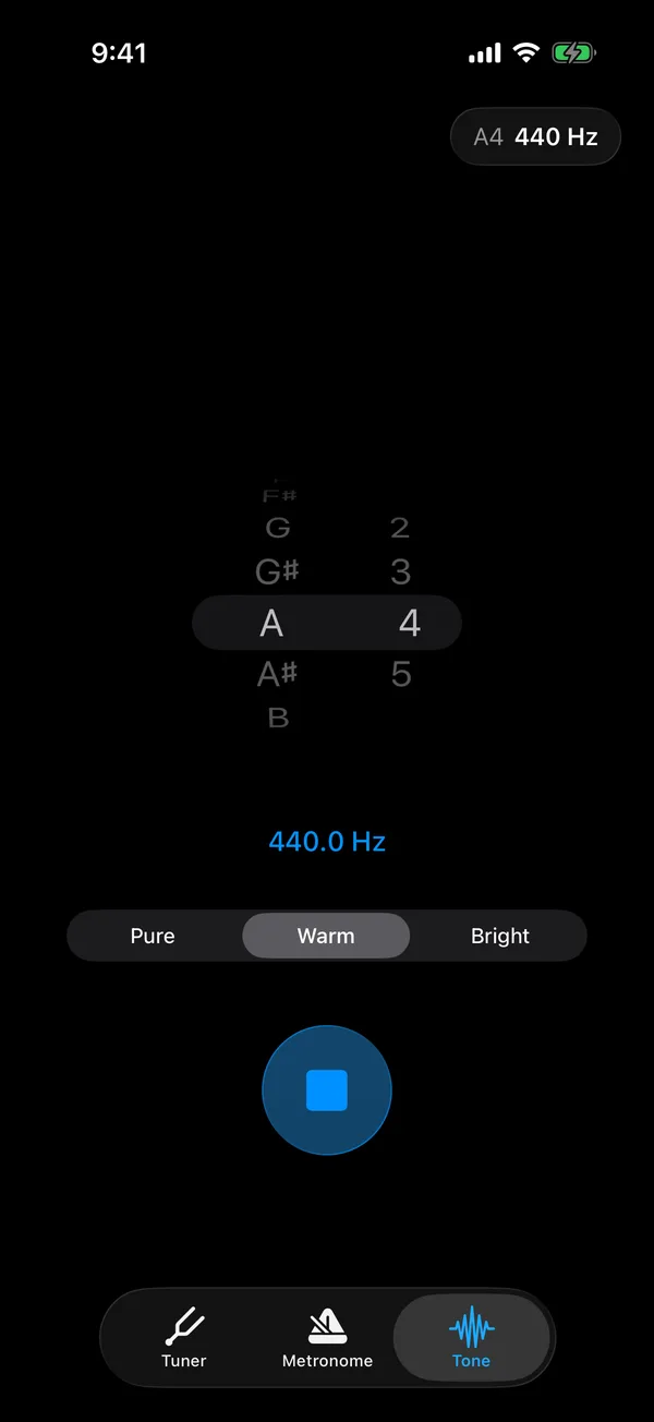The Tone tab playing A4 at 440.0 Hz with the Warm sound selected